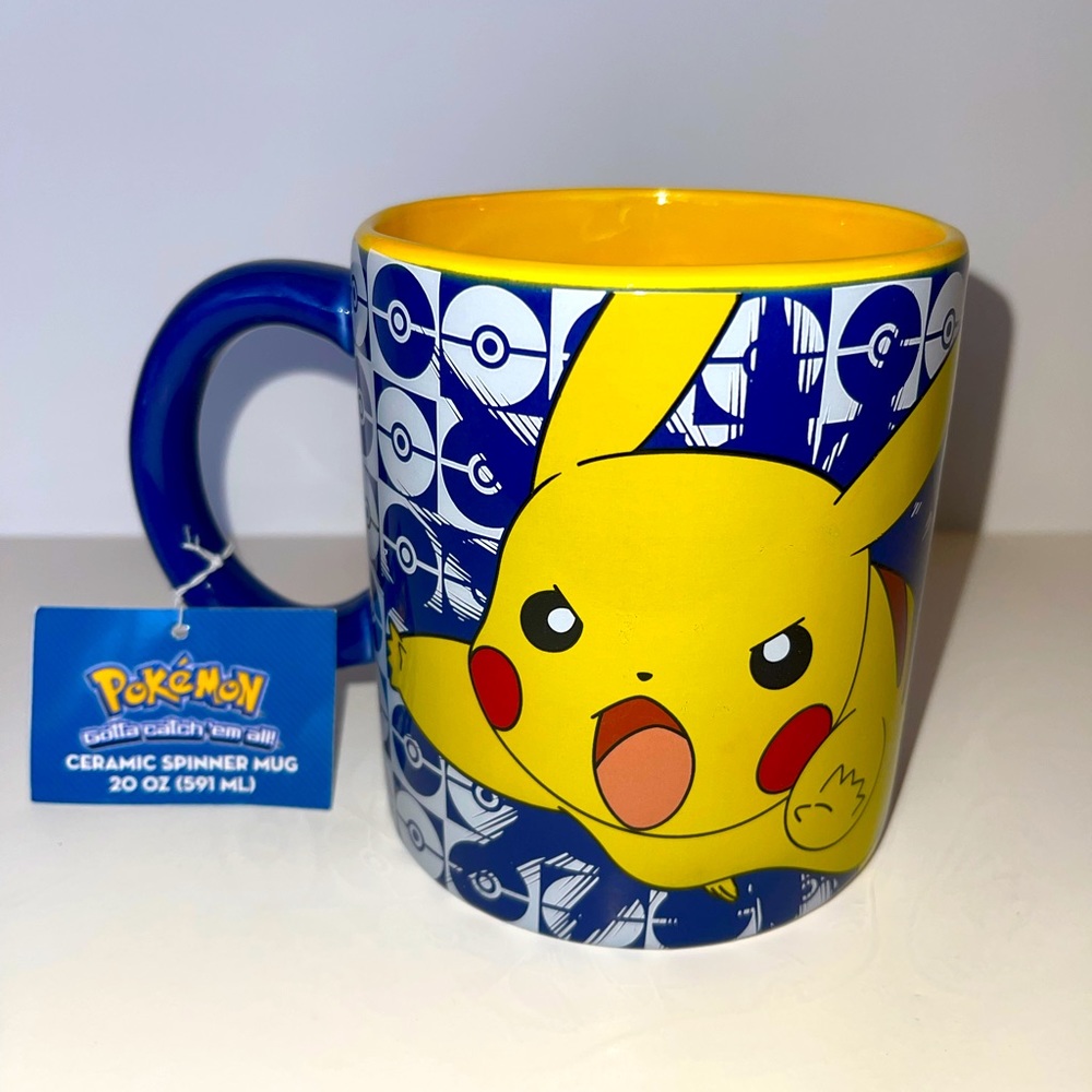 Pikachu Pokémon Spinning Ceramic Mug